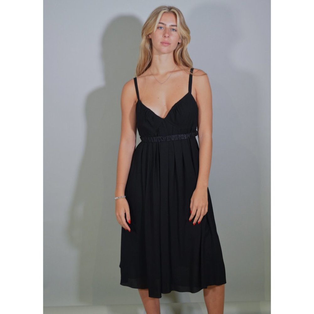 VERA WANG pleated midi dress